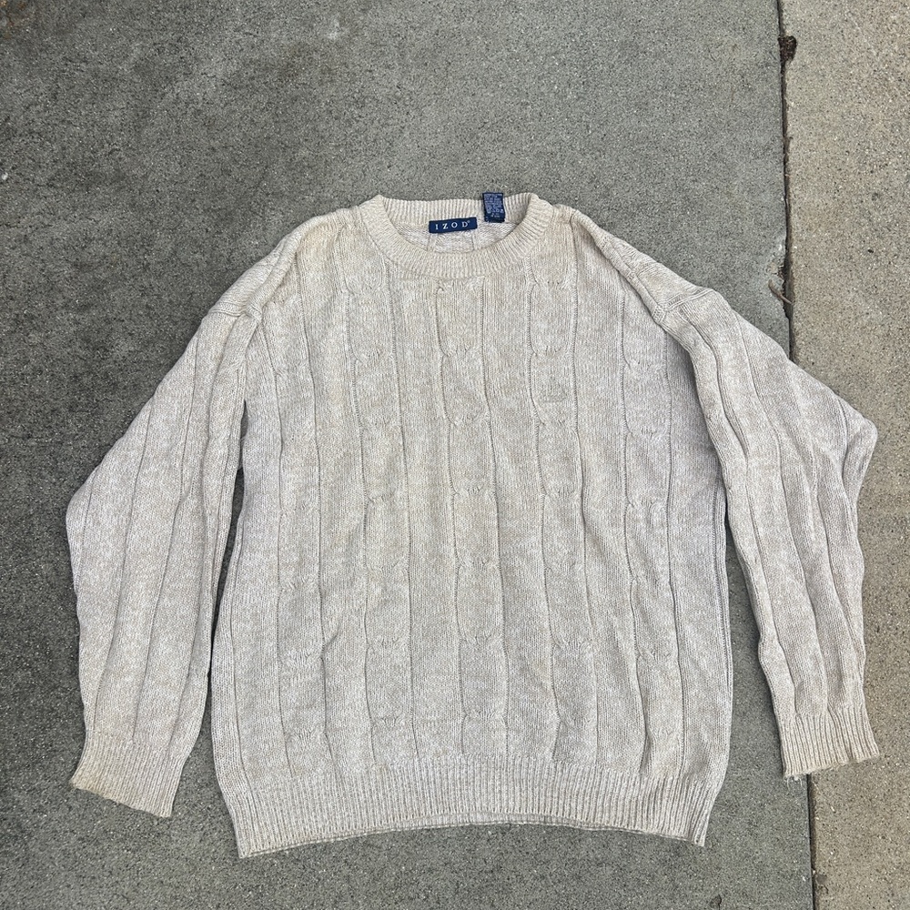 Izod Men's Cream Cable-Knit Crewneck Sweater